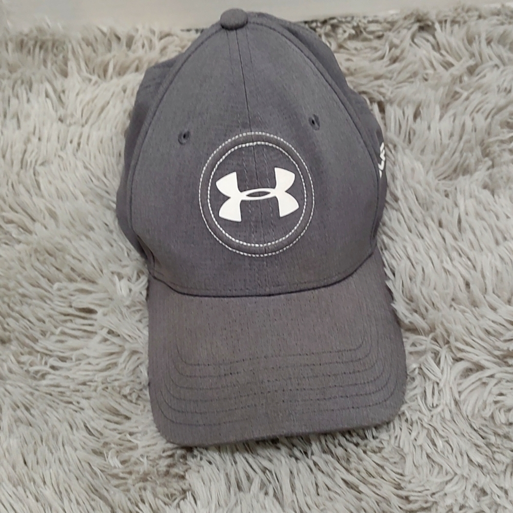 Youth sized Under Armour golf hat